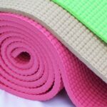 Thảm Yoga bằng chất liệu PVC