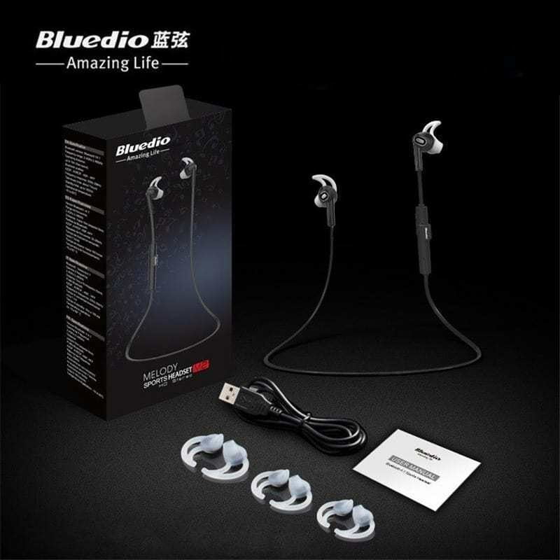 Trọn bộ sản phẩm tai nghe Bluetooth Bluedio M2