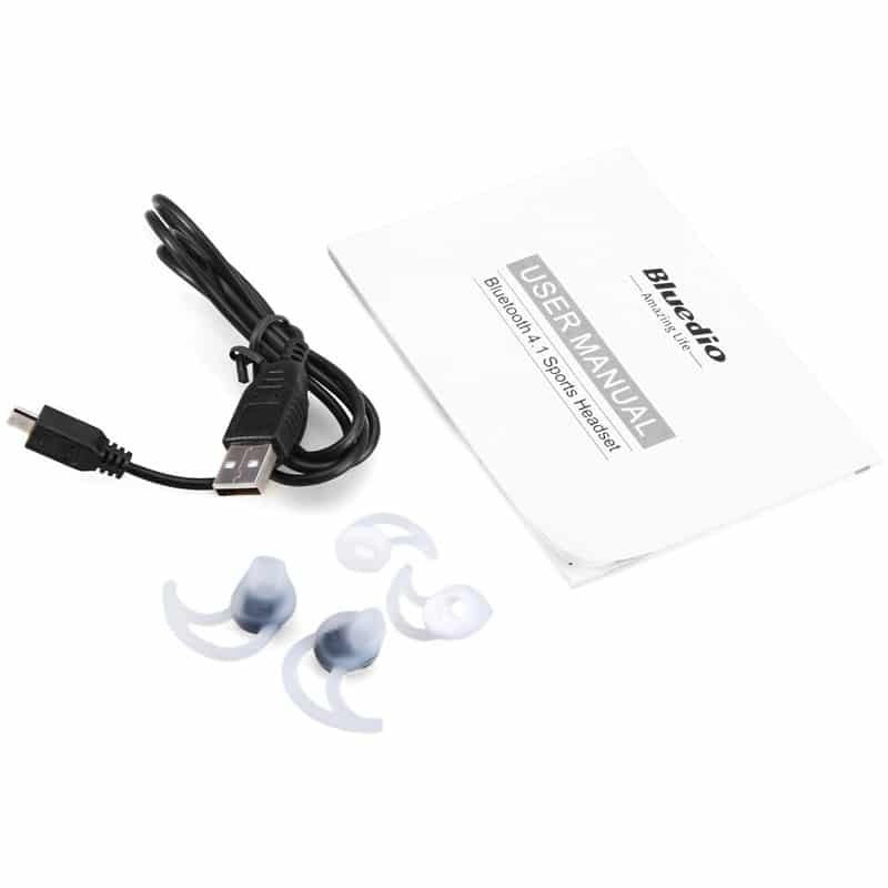 Tai nghe bluetooth Bluedio M2 5 Phụ kiện đi kèm