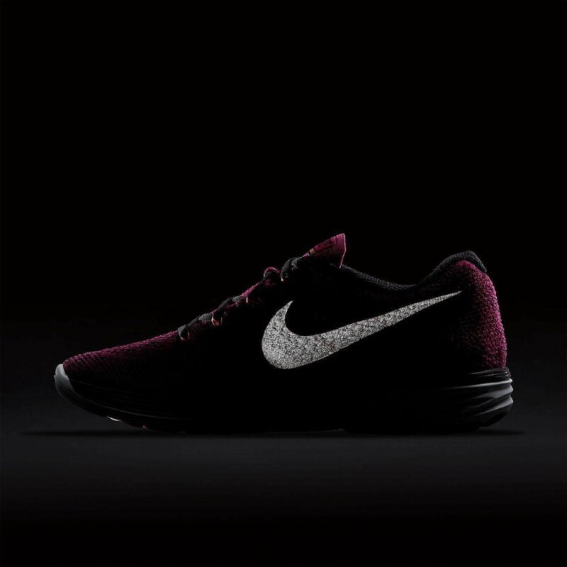 WMNS-NIKE-FLYKNIT-LUNAR3-698182_602_G_PREM