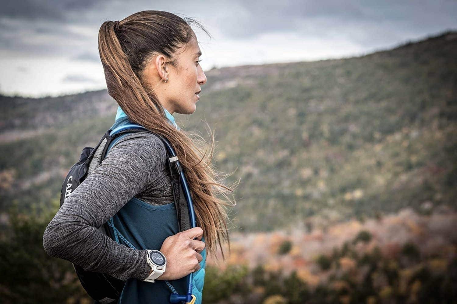Đồng hồ thể thao Multi-Sport GPS Garmin fenix 5S (Trắng, 42mm) 1 dong ho gps multisport garmin fenix 5s banner 2 Đồng hồ thể thao Multi-Sport GPS Garmin fenix 5S (Trắng, 42mm) - YCB.vn