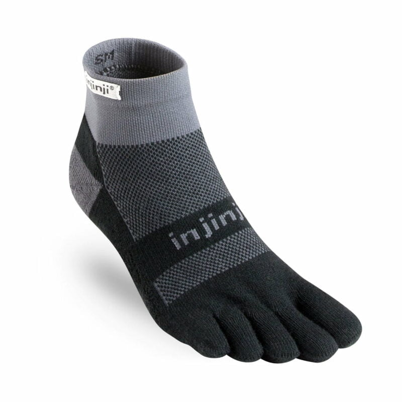 vo-5-ngon-injinji-run-midweight-mini-crew-black-gray-1