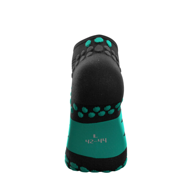 compressport pro racing socks v3.0 run low - black edition 2021 04