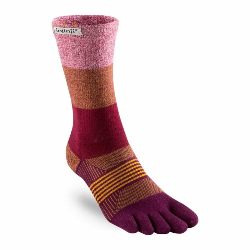 injinji-woman-trail-crew-213171_POM