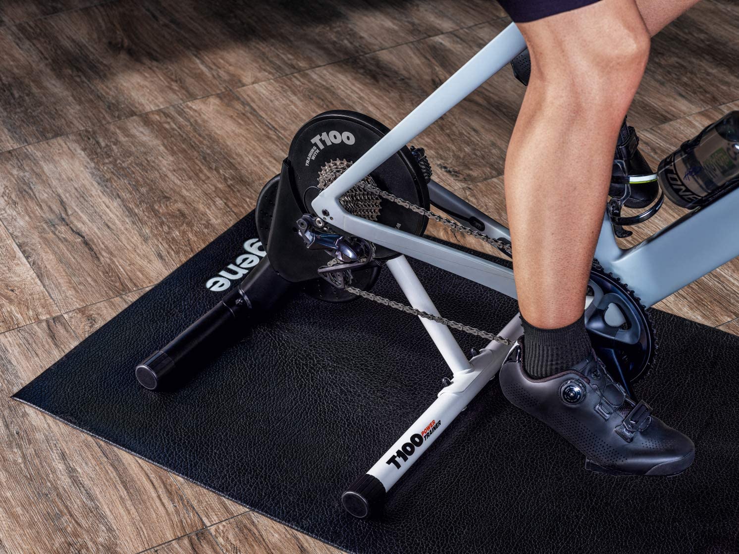 Thảm đạp xe trong nhà Magene Smart Trainer Floor Mat 6mm PVC 1 tham magene indoor cycling mat 6mm 006 Thảm đạp xe trong nhà Magene Smart Trainer Floor Mat 6mm PVC - YCB.vn