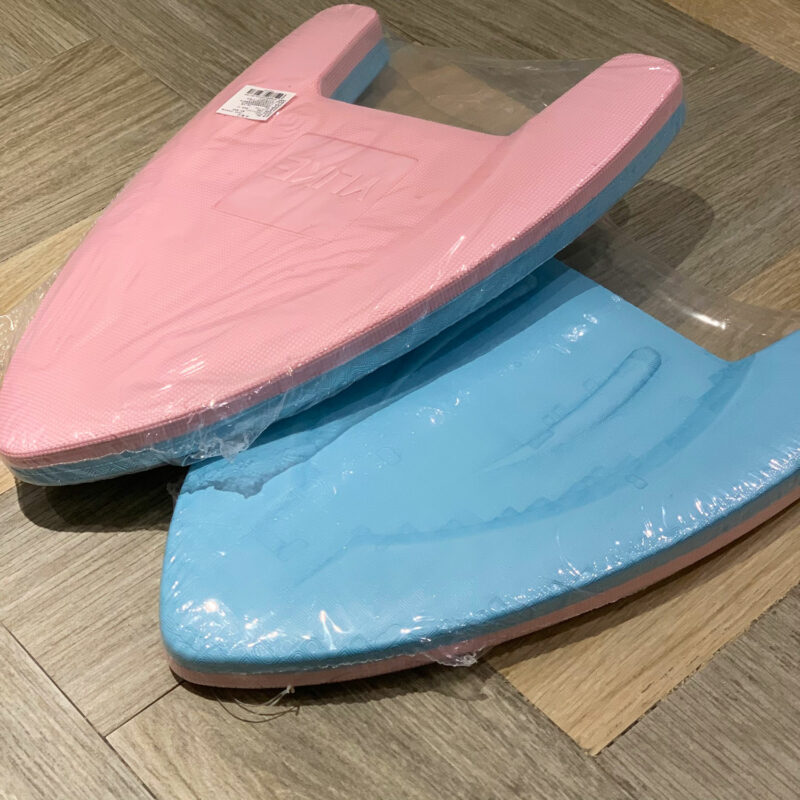 phao_van_boi_yuke_a_shape_kickboard (9)