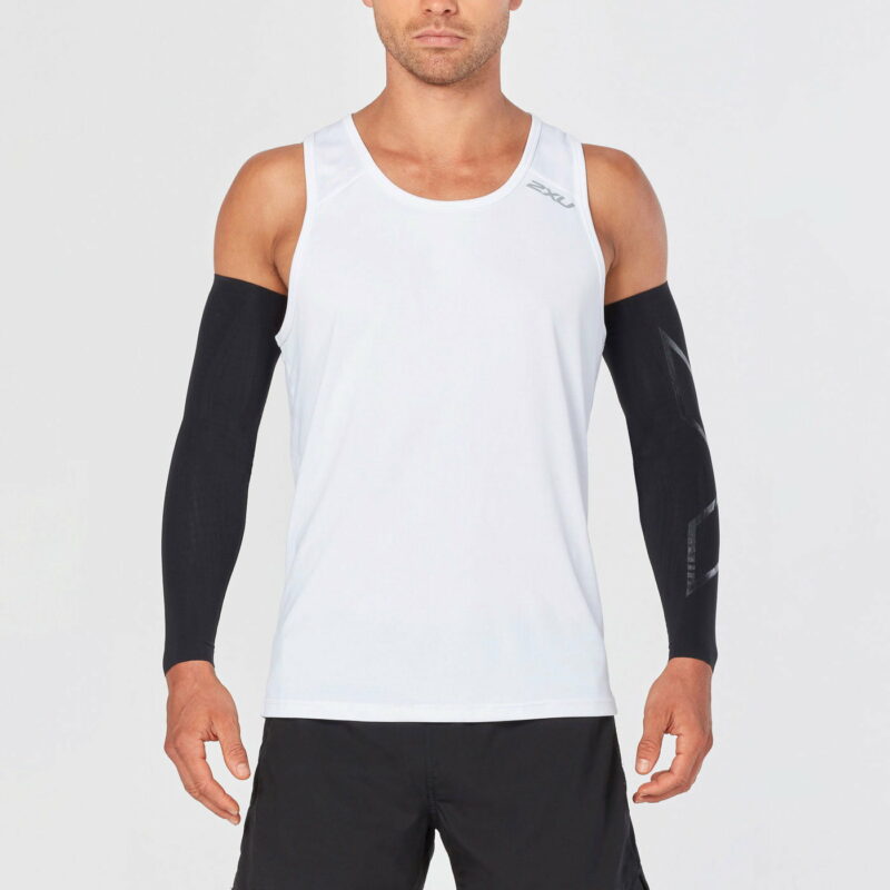 bo_ong_tay_2xu_elite_mcs_compression_arm_guards_UA3513a_1
