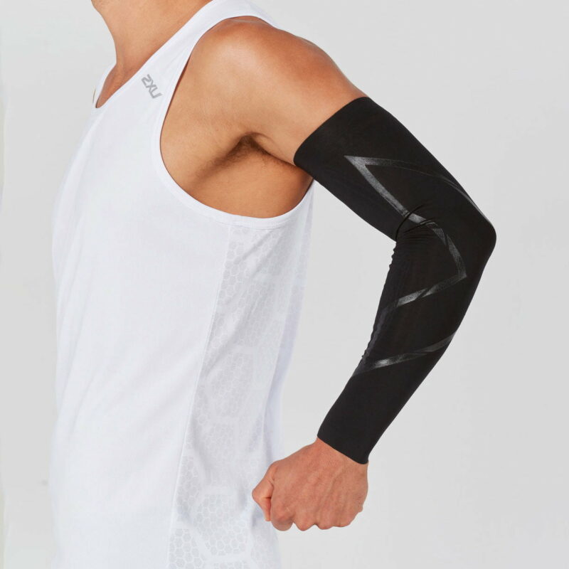 bo_ong_tay_2xu_elite_mcs_compression_arm_guards_UA3513a_4