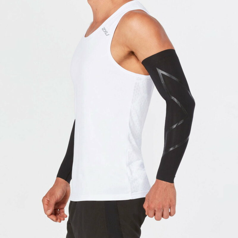 bo_ong_tay_2xu_elite_mcs_compression_arm_guards_UA3513a_5