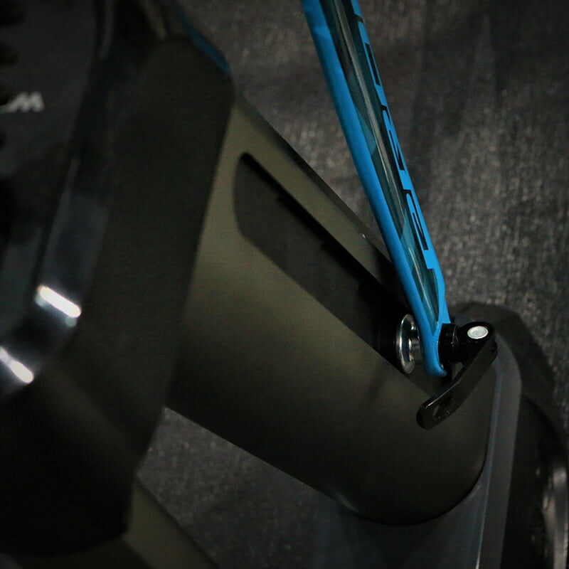thiet_bi_tao_do_doc_wahoo_kickr_climb_indoor_grade_simulator (8)
