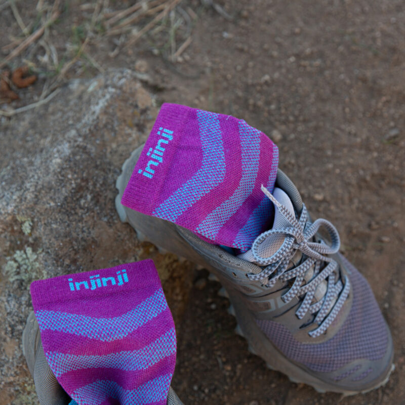 injinji-women-ultrarun-crew-jam2