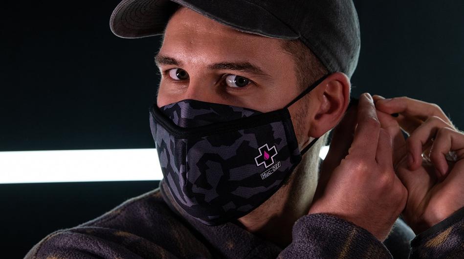 khau trang muc off reusable face mask urban camo012 Khẩu trang ba lớp kháng khuẩn Muc-Off Reusable Face Mask - Urban Camo - YCB.vn