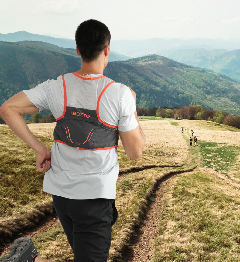 vest chay trail inoxto topspeed 2 5 34 Vest nước chạy trail INOXTO Topspeed 592 (2.5L / 3.5L) (tặng kèm 2 bình nước 300ml) - YCB.vn