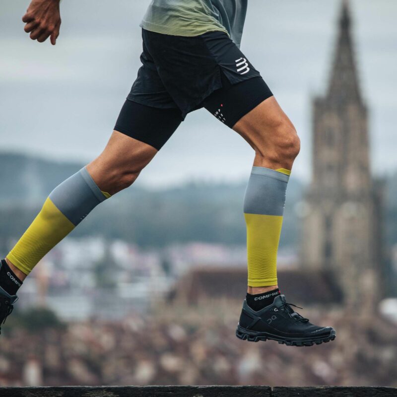 compressport-calf-sleeve-r2v2-vang-chanh-002