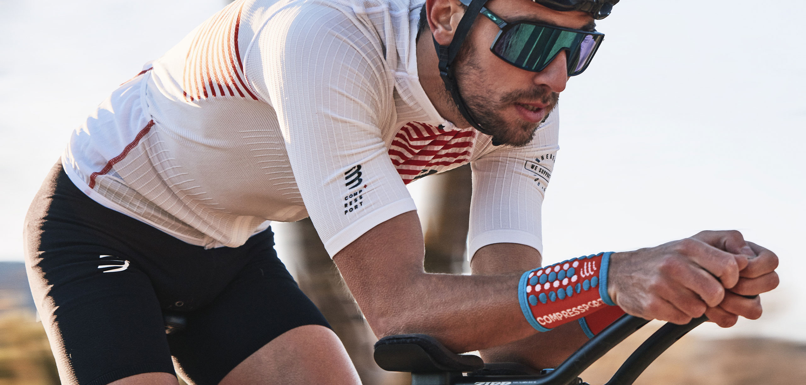 compressport sweatbands 3d dots cam xanh duong banner Băng Cổ Tay Thể Thao Compressport Sweatbands 3D.Dots (1 Cặp) - YCB.vn