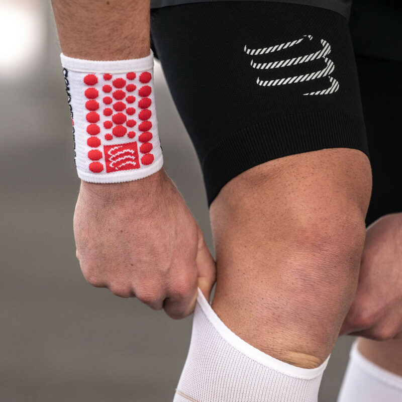compressport sweatbands 3d dots-trang-003