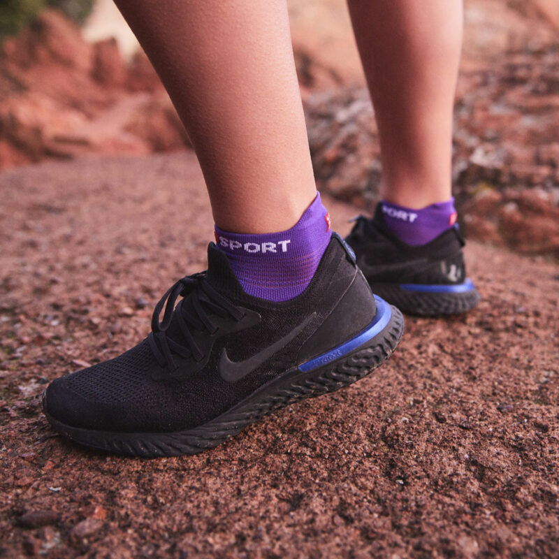 compressport_pro_racing_socks_v4_purple_3