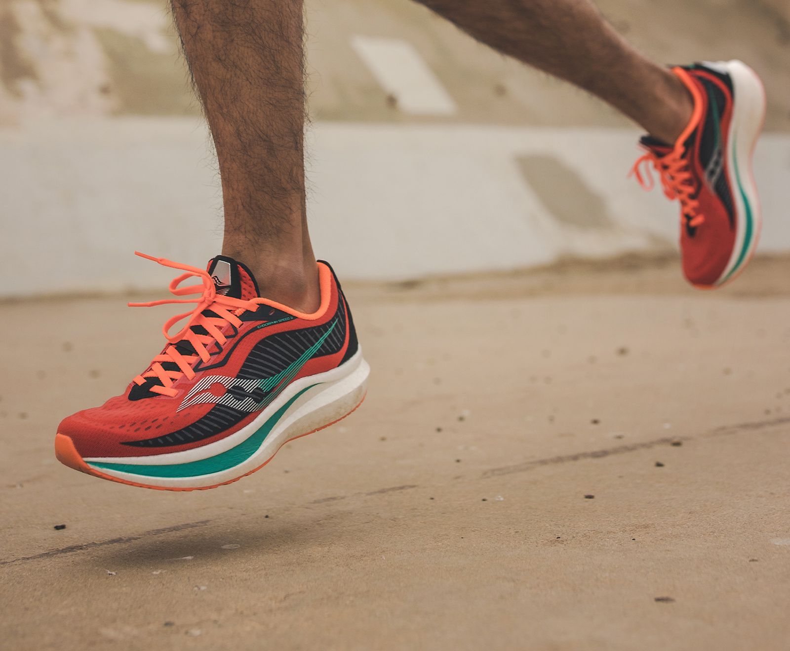 Giày chạy nam Saucony Endorphin Speed 2 - Scarlet / Black 1 saucony Endorphin Speed 2 S20688 20 06 Giày chạy nam Saucony Endorphin Speed 2 - Scarlet / Black - YCB.vn