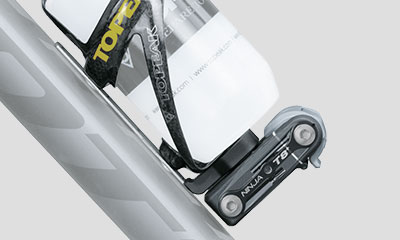 Bộ đồ nghề gắn gọng bình Topeak Ninja T Road 1 bo do nghe gan gong binh Topeak Ninja Road1 Bộ đồ nghề gắn gọng bình Topeak Ninja T Road - YCB.vn