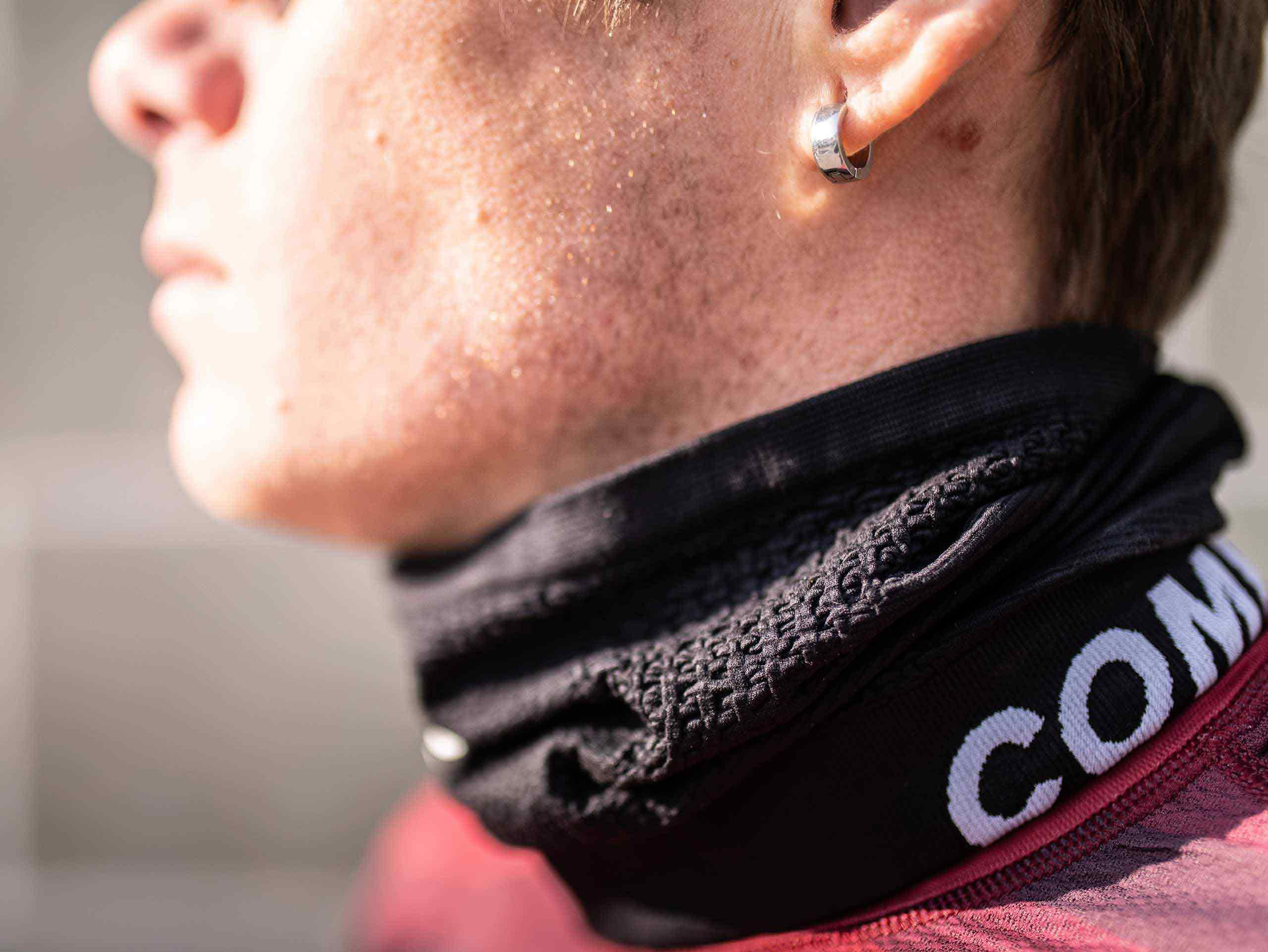 khăn ống da năng 3D thermo ultralight head tube compressport5 Khăn ống đa năng Compressport 3D Thermo Ultralight Headtube - YCB.vn