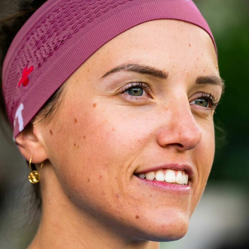 headband_comprssport_on_off_deco_rose (4)