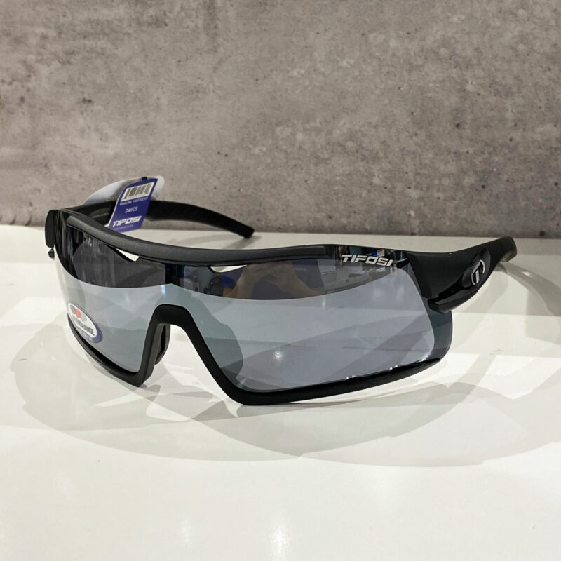 kinh_mat_the_thao_tifosi_davos_matte_black_asian_fit