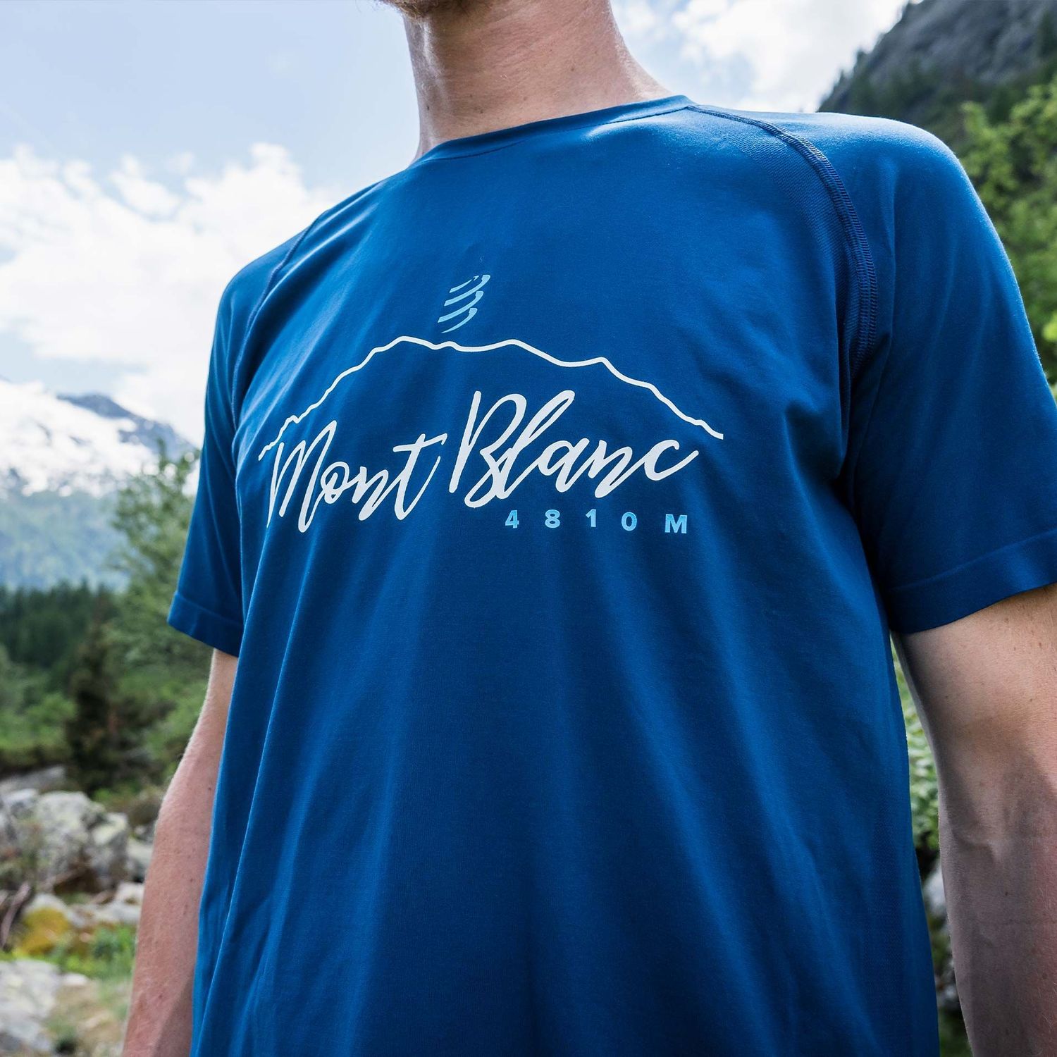 Áo chạy bộ nam Compressport Training T-Shirt - Mont Blanc 2022 3 ao thun chay bo nam compressport mont blanc 3 Áo chạy bộ nam Compressport Training T-Shirt - Mont Blanc 2022 - YCB.vn