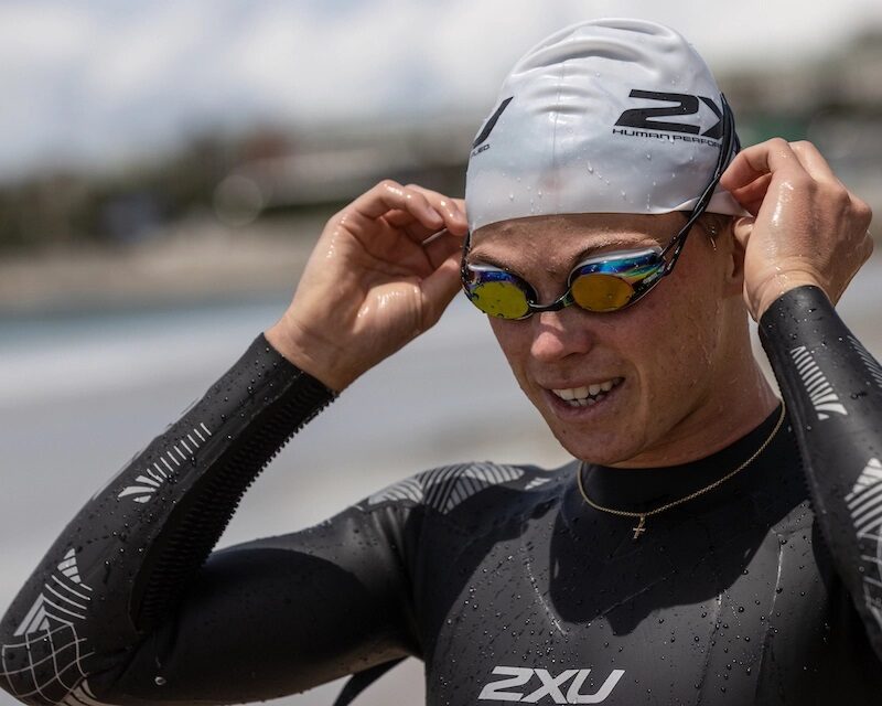 non_boi_2xu_swim_hat (2)