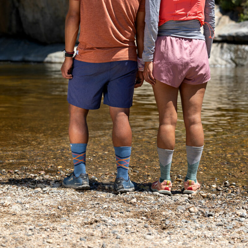 vo-xo-ngon-women-trail-midweight-crew7