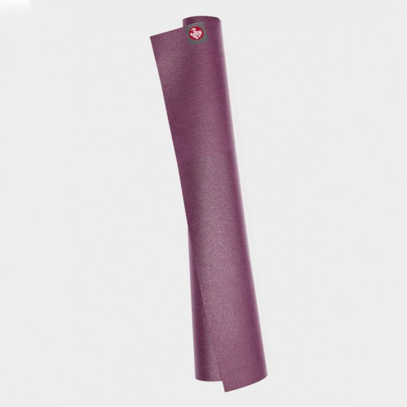 tham-Manduka-Eko-Superlite-Yoga-Mat-Acai (4)
