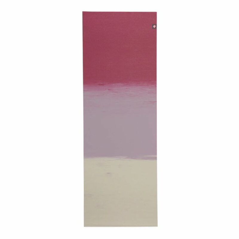 tham-Manduka -eKO-Superlite-Travel-Yoga-Mat-1.5mm-ElderberryDip (4)