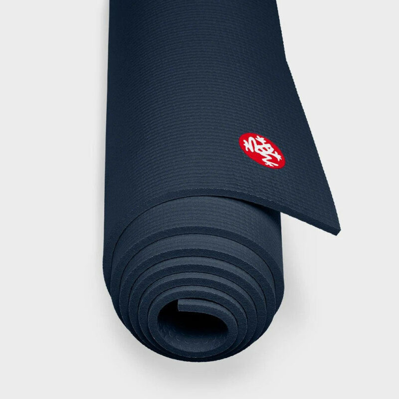 tham_yoga_manduka_the_pro_mat_6mm_midnight-(5)