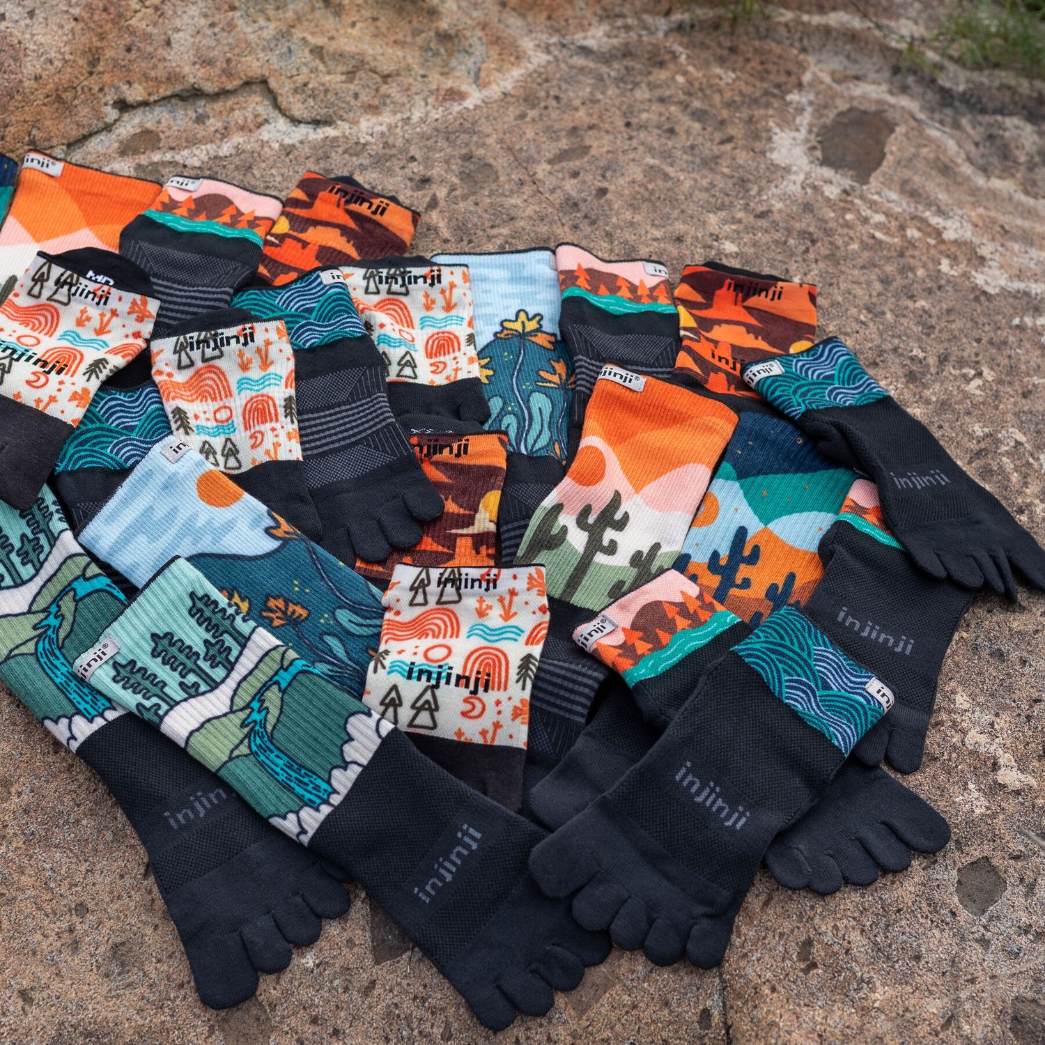Vớ xỏ ngón chạy địa hình Injinji Spectrum TRAIL Midweight Crew 3 vo xo ngon injinji artist design 5 1 Vớ xỏ ngón chạy địa hình Injinji Spectrum TRAIL Midweight Crew - YCB.vn