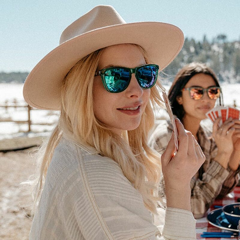 Kính-chạy-bộ-Knockaround-Premiums-Woodland (4)