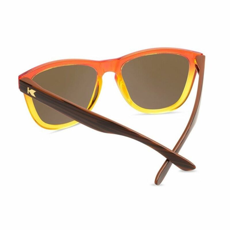 kinh-mat-chay-bo-Knockaround-Premiums-Firewood-Frames-Polarized-Red-Sunset-Lenses (6)
