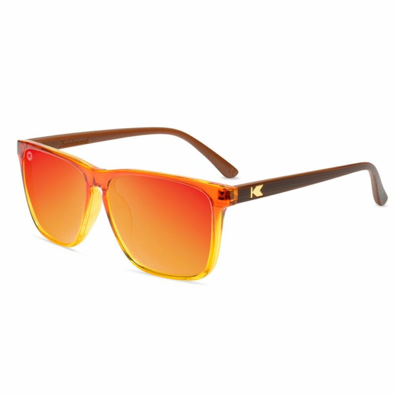kinh-mat-the-thao-knockaround-fast-lanes-firewood (1)