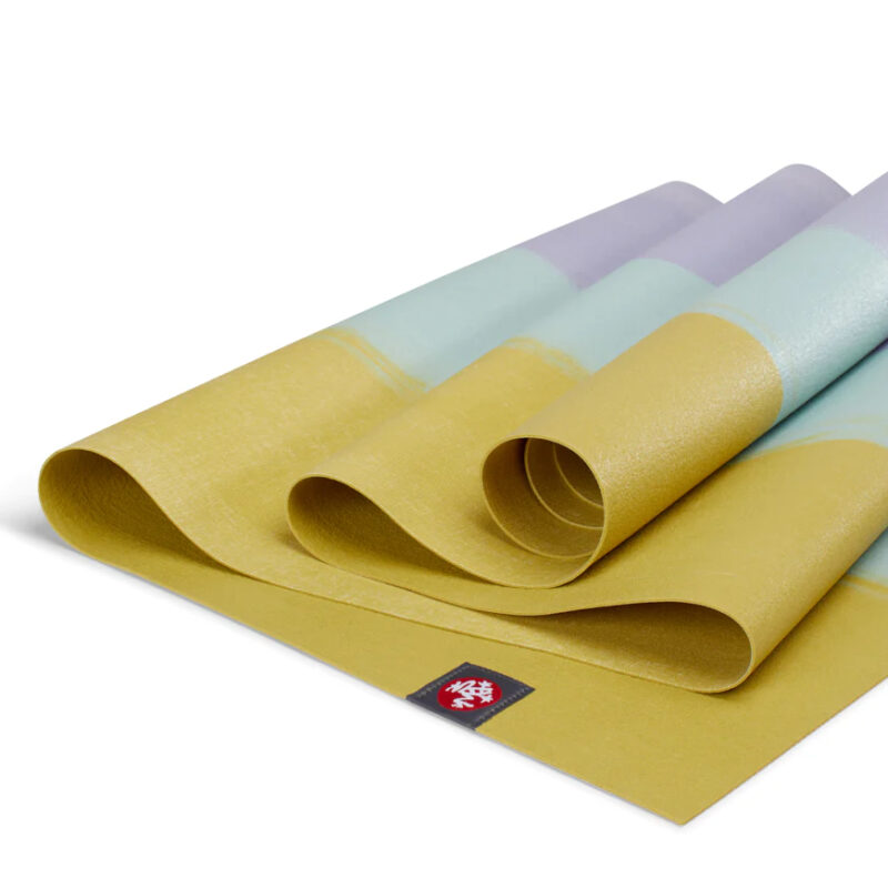 tham-Manduka-Eko-Superlite-Yoga-Mat-Bamboo-Stripe (1)