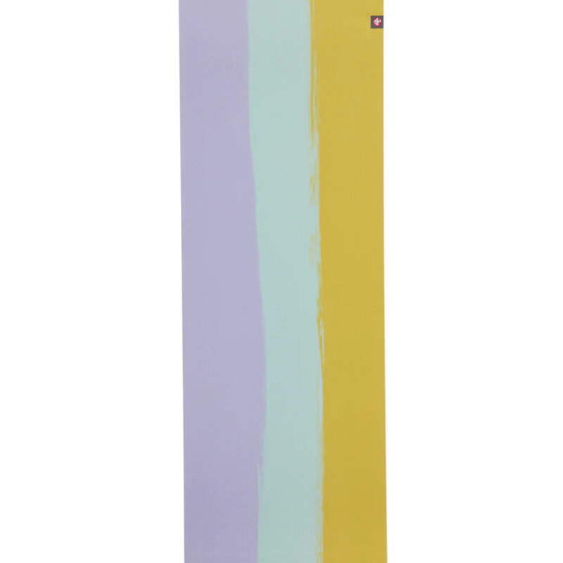 tham-Manduka-Eko-Superlite-Yoga-Mat-Bamboo-Stripe (3)
