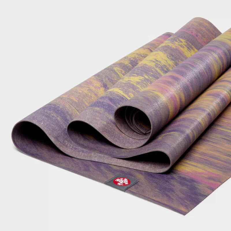 tham-Manduka-Eko-Superlite-Yoga-Mat-Majesty-Marbled (1)