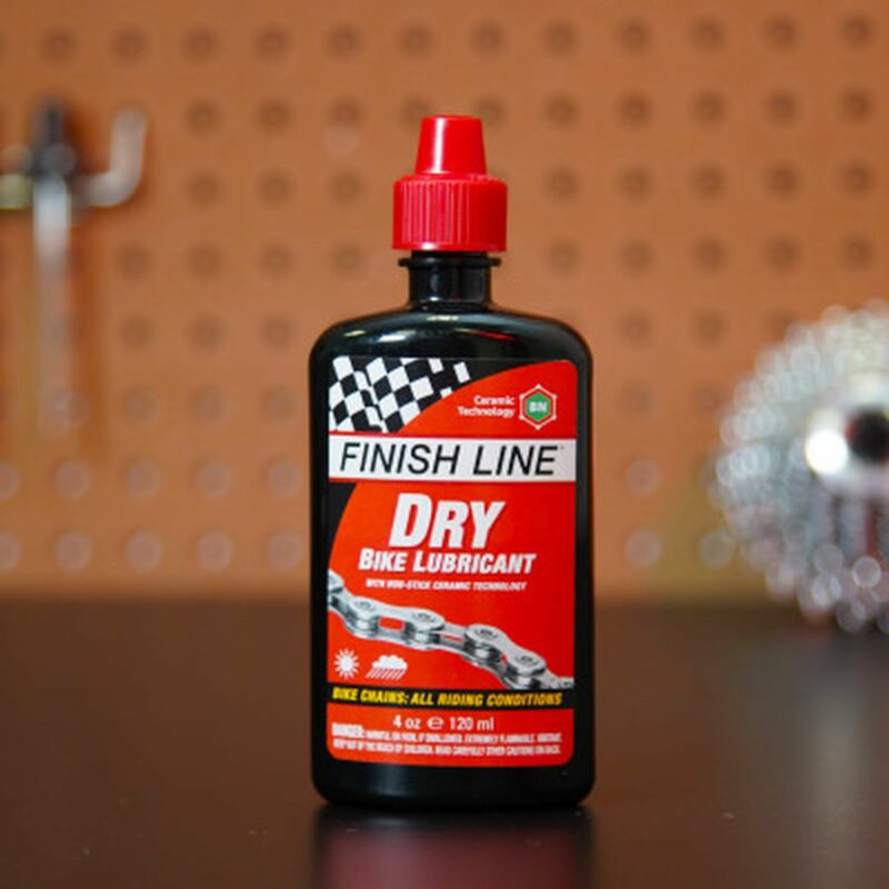 dau-boi-tron-sen-xe-dap-finish-line-dry-lube-ceramic-tech(11)