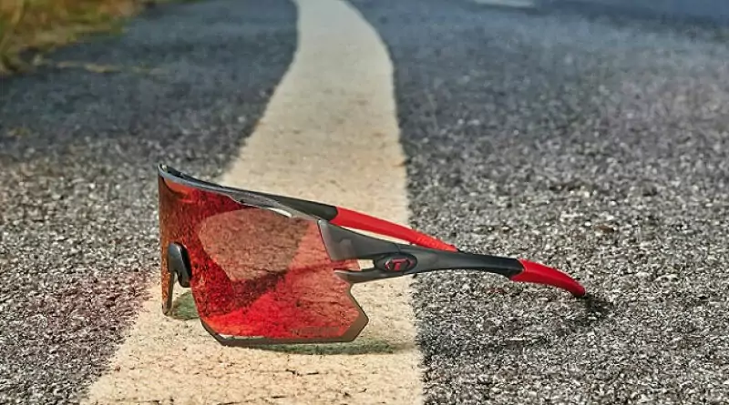 tifosi_rail_race_satin_vapor_clarion_red-(4)