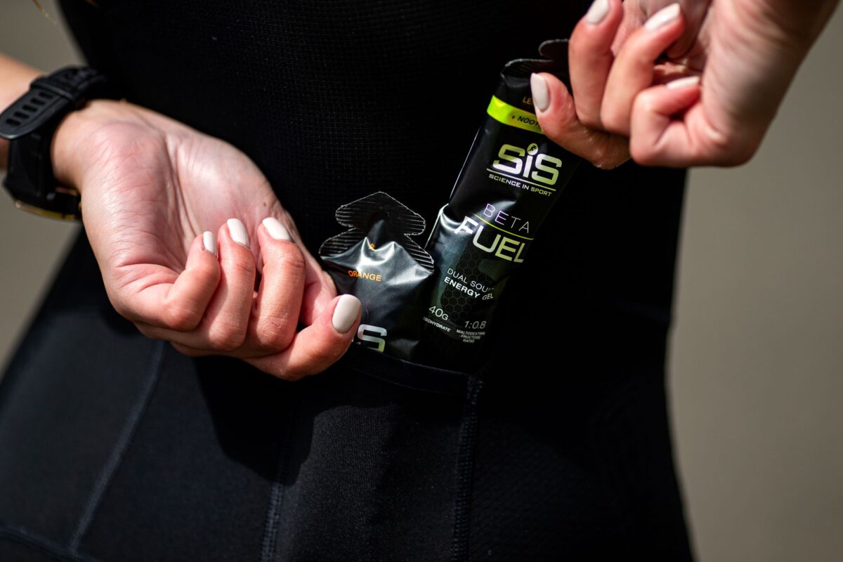 Gel năng lượng SIS Beta Fuel + Nootropics Gel (40g Carb) 1 gel nang luong sis beta fuel nootropics 40g carb 8 Gel năng lượng SIS Beta Fuel + Nootropics Gel (40g Carb) - YCB.vn