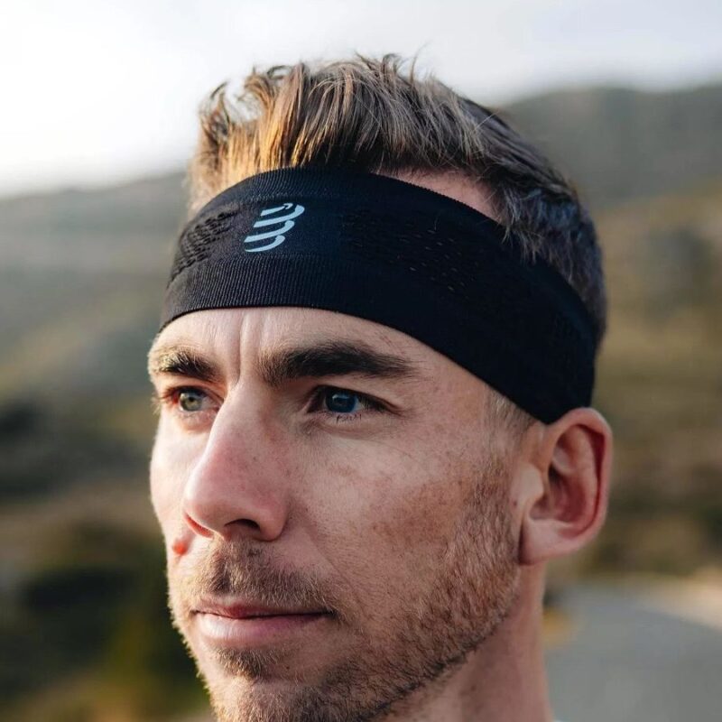 head-band-compressport-thin-on-off (12)