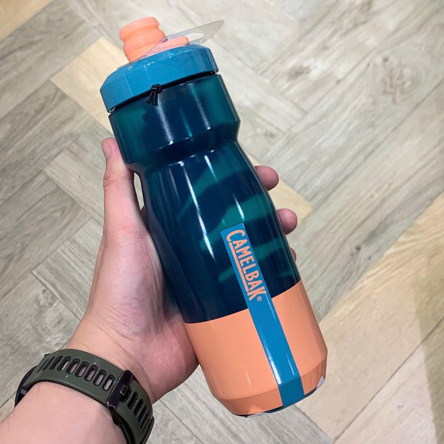 binh nuoc camelbak podium mercury 24oz 710ml 13 Bình nước Camelbak Podium Mercury 24oz - 710ml - YCB.vn