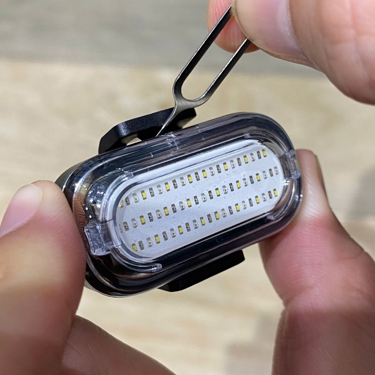 den lumos firefly mini 27 Đèn xe đạp đa năng Lumos Firefly Mini - YCB.vn