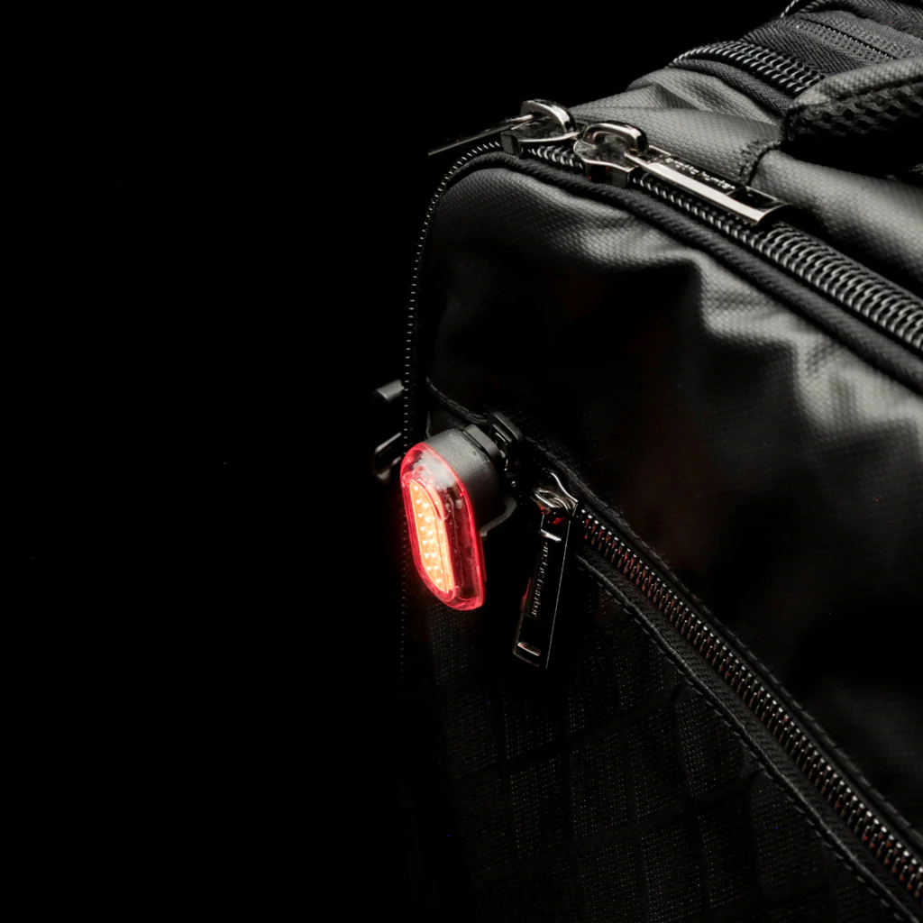 non bao hiem xe dap lumos ultra aero 19 Đèn xe đạp đa năng Lumos Firefly Mini - YCB.vn