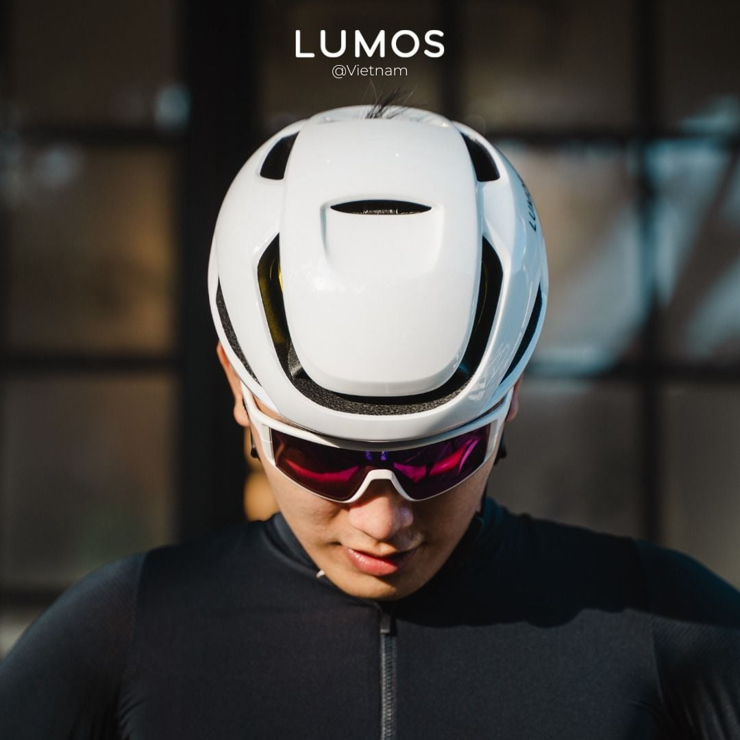 Nón bảo hiểm xe đạp Lumos Ultra Aero Mips 1 non bao hiem xe dap lumos ultra aero 21 Nón bảo hiểm xe đạp Lumos Ultra Aero Mips - YCB.vn